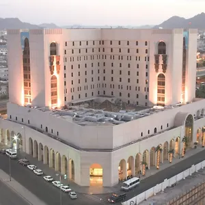 فندق المدينة موڤنبيك